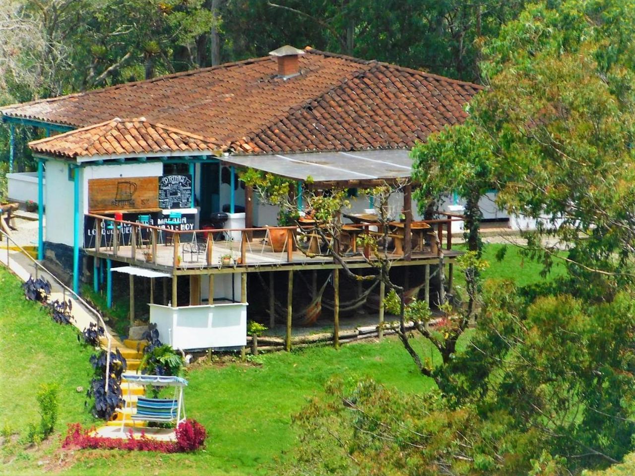 Bacoa Hostel Guatapé Exterior foto